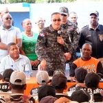 policia_peloteros_jovenes