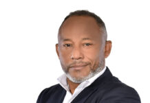 ¡Cuando los muertos del Jet Set estremecen el cielo!