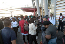 Metro de Santo Domingo paralizado por apagón