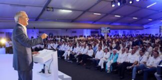 Presidente Abinader llama a cuidar al PRM con “humildad, unidad y determinación”