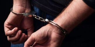 Detienen inspector migratorio que exigió RD$100 mil a una mujer en el Aeropuerto de Punta Cana
