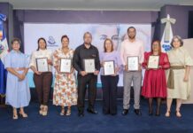 Isfodosu reconoce la excelencia de sus profesores en la docencia y la investigación