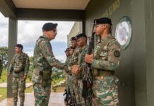 Comandante del Ejército recorre unidades y puestos de control en la frontera sur