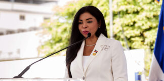 Procuradora General imparte docencia a estudiantes de secundaria en Las Palmas de Herrera