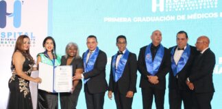 Ney Arias Lora gradúa nueva promoción de especialistas y subespecialistas en cinco áreas medicas