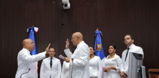 Alfredo Pacheco es ratificado como presidente de la Cámara de Diputados