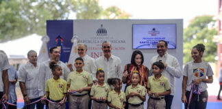Abinader inaugura techado del Centro Educacional Santo Cura de Ars (Cescar) en Capotillo