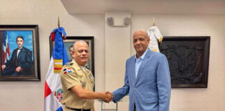 Director del COE visita al ministro de Defensa