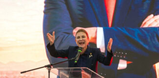 Encuesta amplía ventaja de Carolina Mejía frente a David Collado