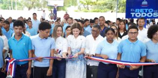 Gobierno entrega techado del Centro Educativo Juan de Jesús Reyes en Mao