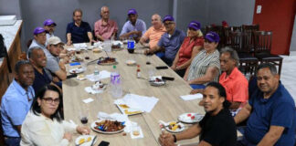 Equipo de Gonzalo en Nueva York realiza reunión para montaje primarias