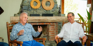 Alcalde peledeísta de Jarabacoa y su equipo político anuncian apoyo a Francisco Javier García
