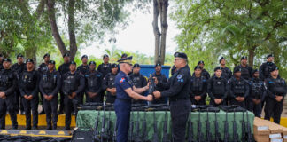 Rodríguez García entrega armamento de alto calibre a unidades tácticas de la Policía Nacional