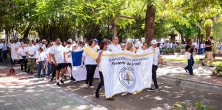Monseñor Morel Diplán cierra Caminata Un Paso por la Salud Mental