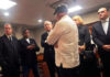 Danilo y otros dirigentes del PLD expresan sus condolencias al exsenador Eddy Mateo Vásquez por muerte de hijo