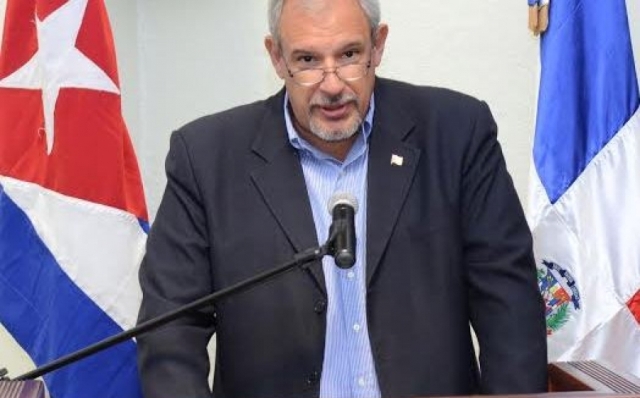 Embajador de Cuba en la República Dominicana, Alexis Bancrich Vega