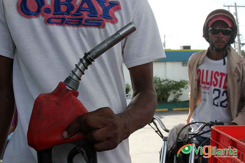 Los precios de los combustibles bajaron esta semana